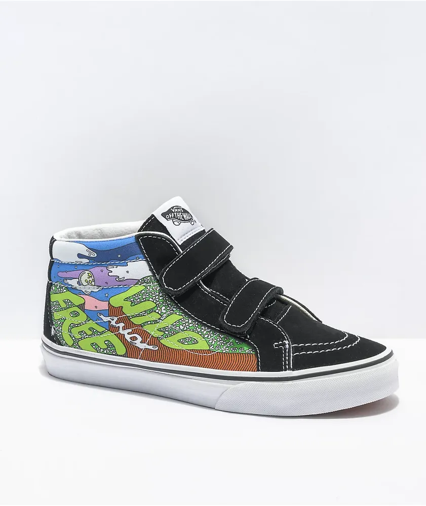 Vans in hotsell parks mall