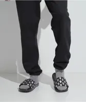 Vans slides hot sale zumiez