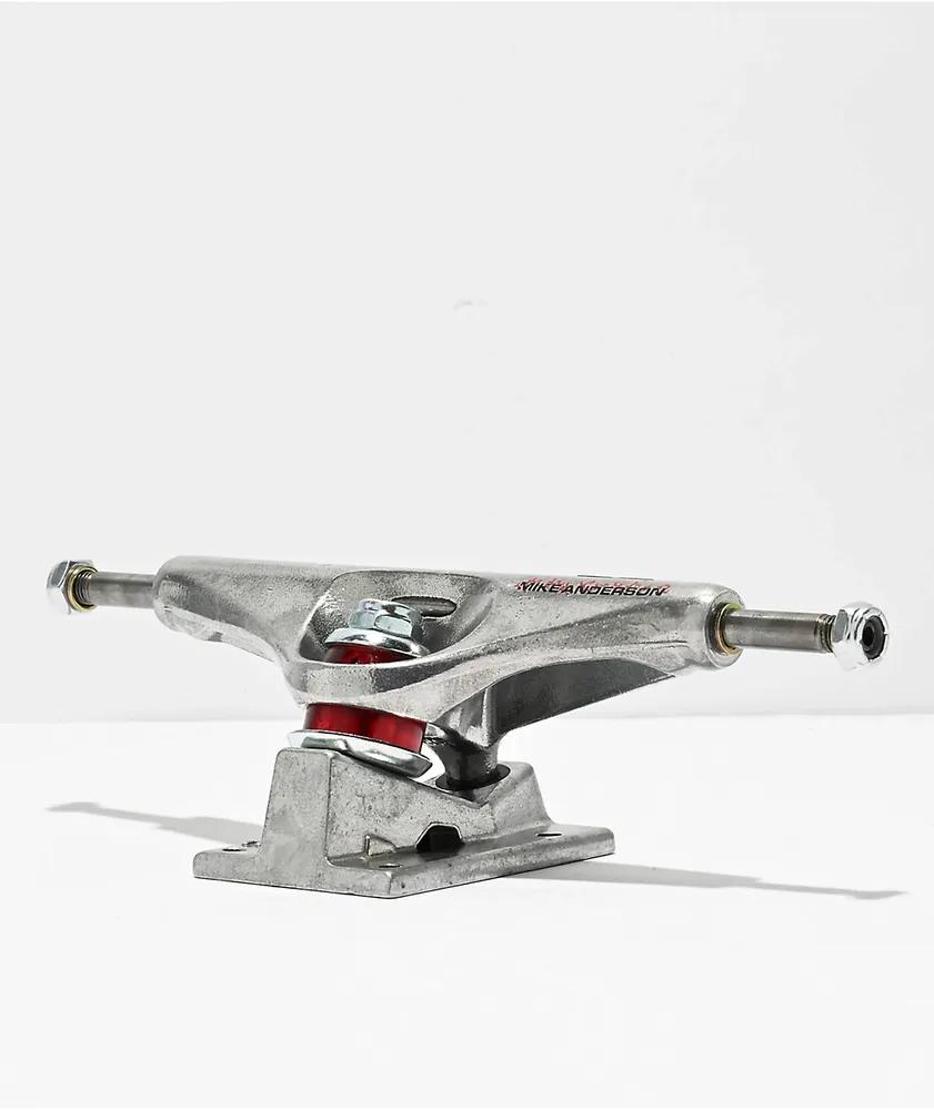 Venture Manderson V-Hollow 5.8 Skateboard Truck