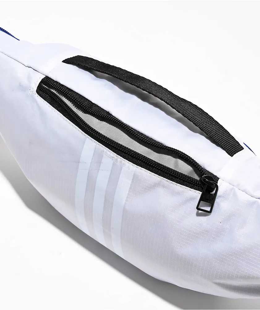 White fanny hotsell pack adidas