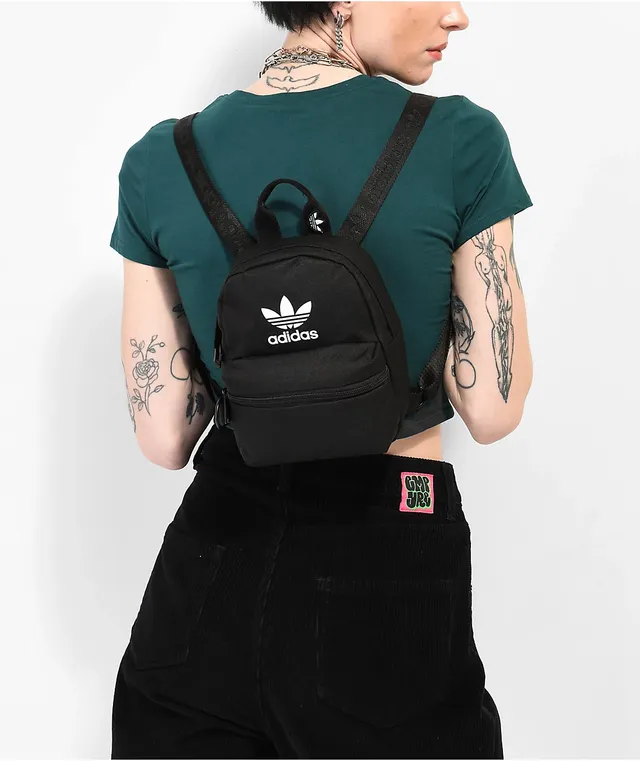 Adidas trefoil mini bag 2025