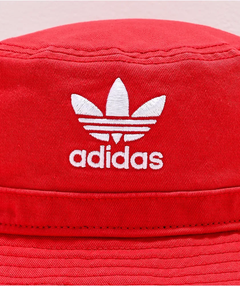 Red bucket hat store adidas