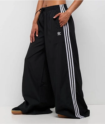 Juicy Couture Women's Color Block Wide Leg Track Pant at Foxvalley