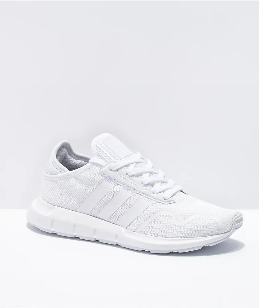 Adidas white swift run shop