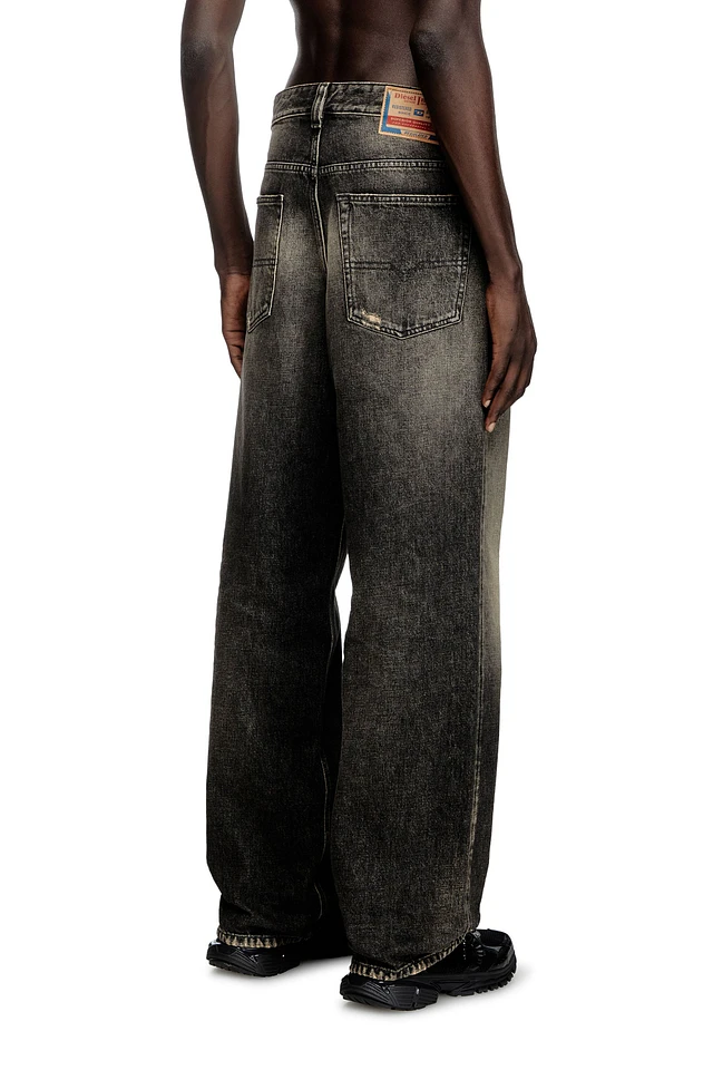 Shop Diesel Relaxed Jeans 2001 D-Macro 007Z1 at Beverly Center in