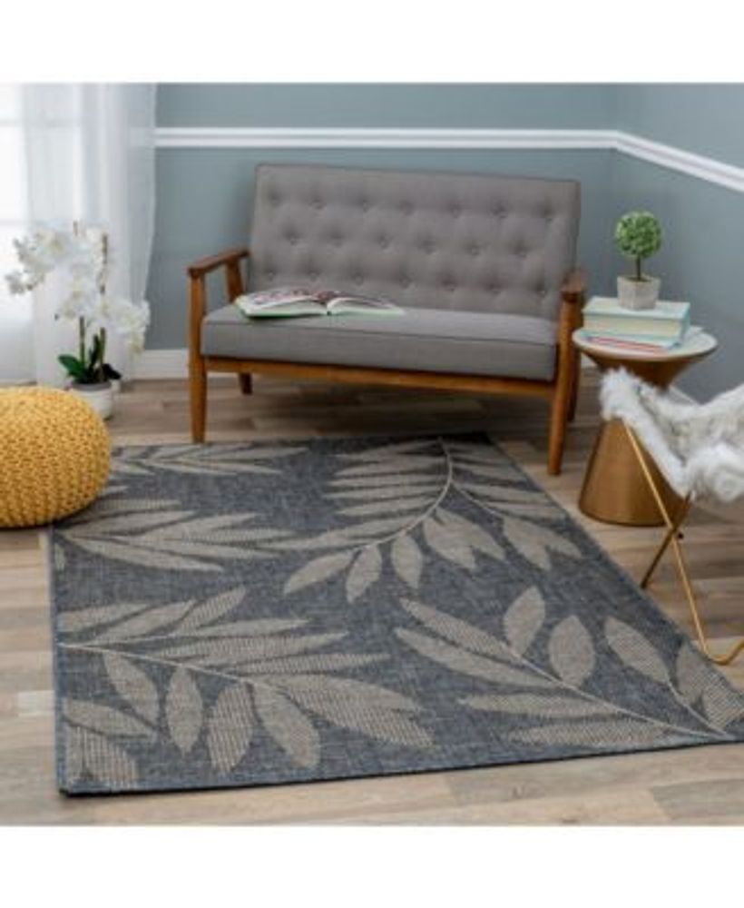 Main Street Rugs Nassau 417 Blue 5' x 7' Area Rug Mall of America®