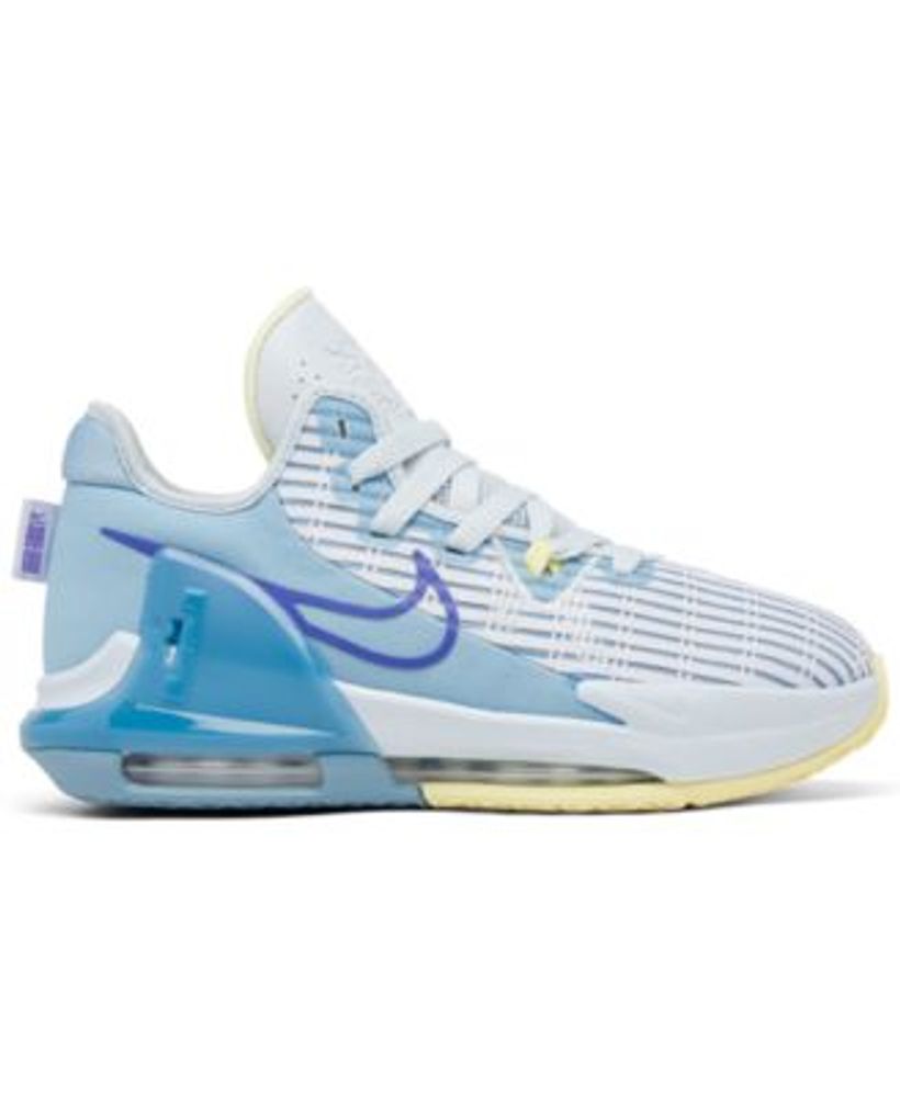 Lebron witness 3 finish line store