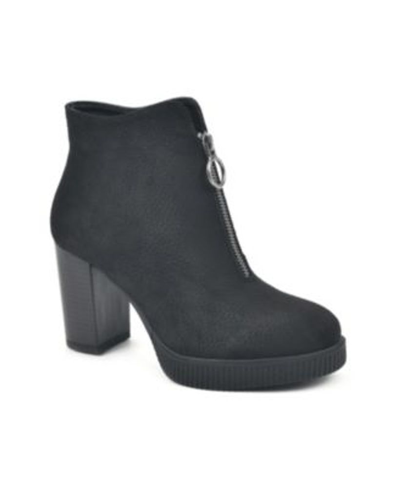 Macy's white outlet mountain boots