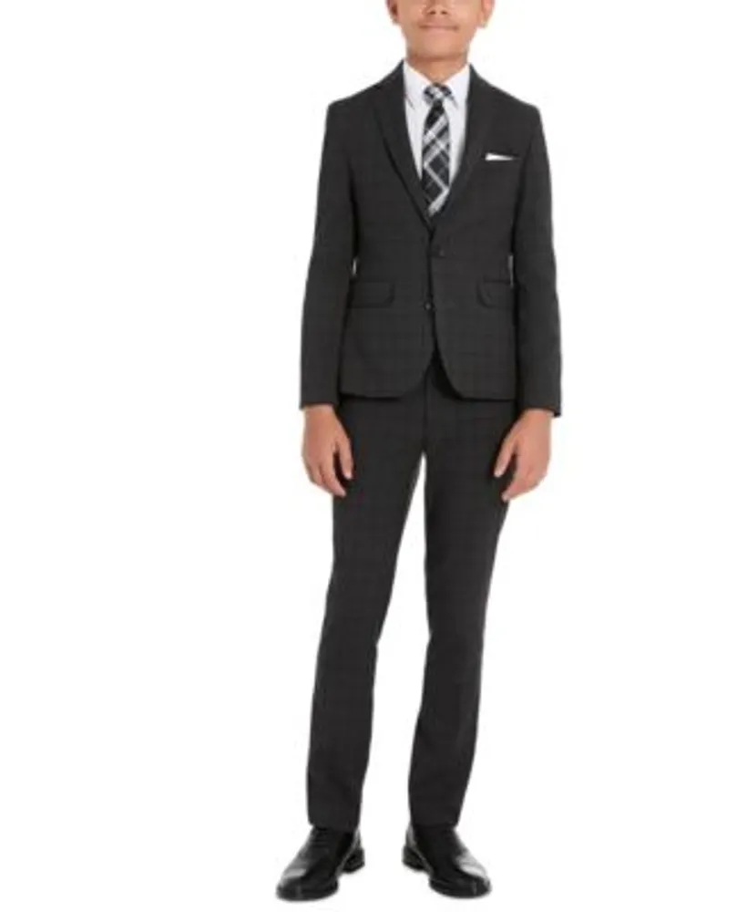 Kenneth cole reaction sales slim fit tuxedo
