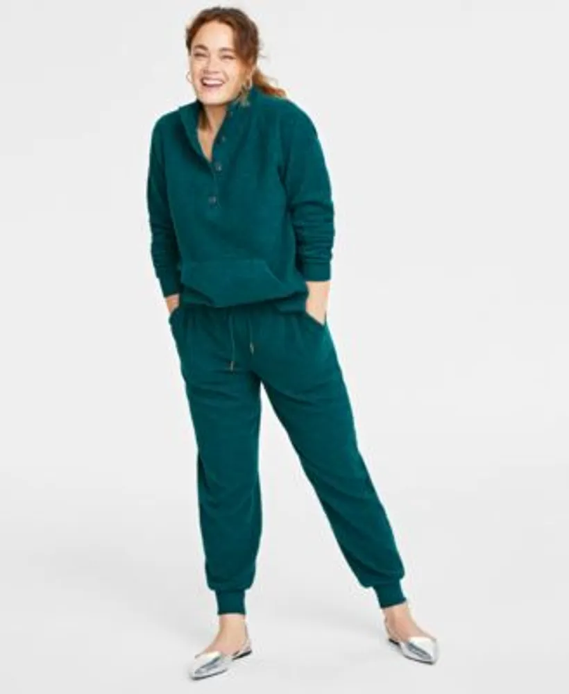 On 34th Womens Long Sleeve Sherpa Sweatshirt Pull On High Rise