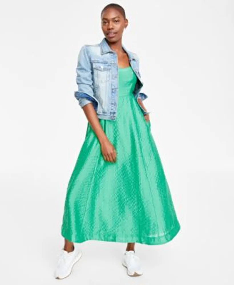 On 34th Womens Denim Trucker Jacket Scoop Neck Sleeveless Maxi