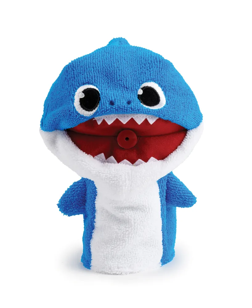Baby Shark Macy's Pinkfong Baby Shark Official Splash and Spray Daddy ...