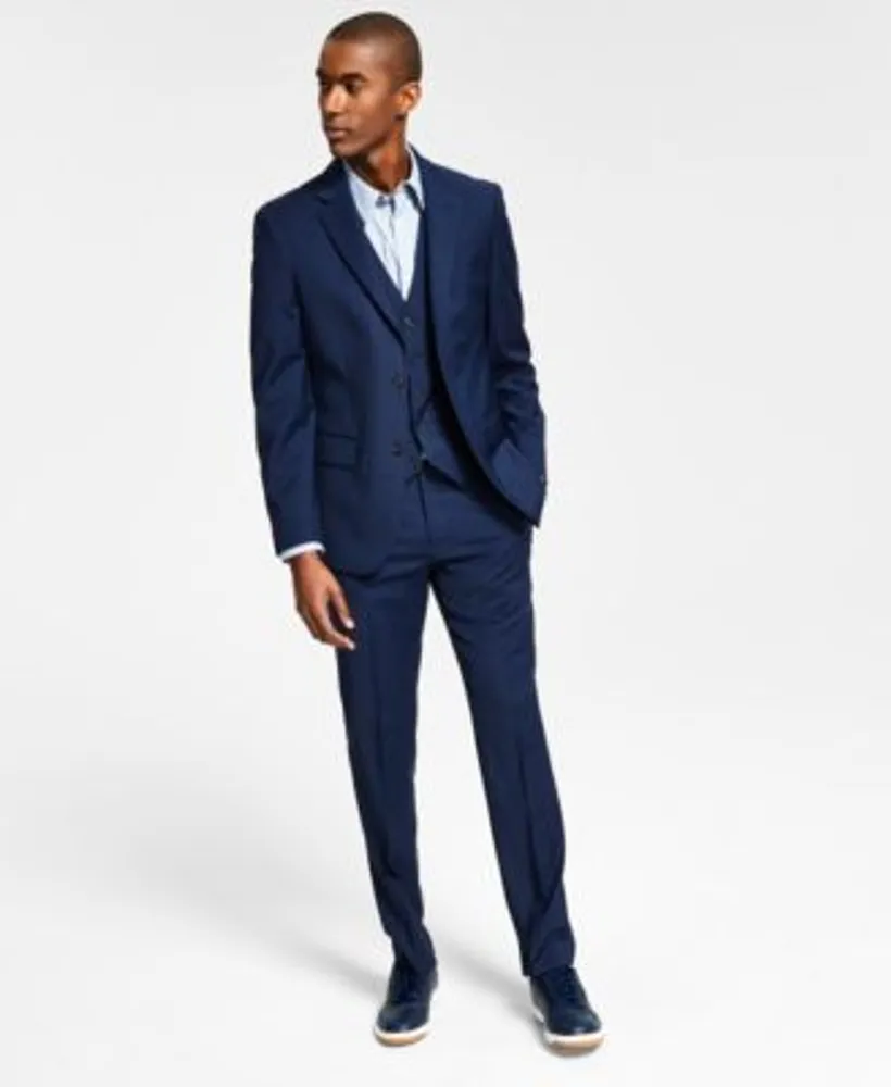 Tommy suits new arrivals