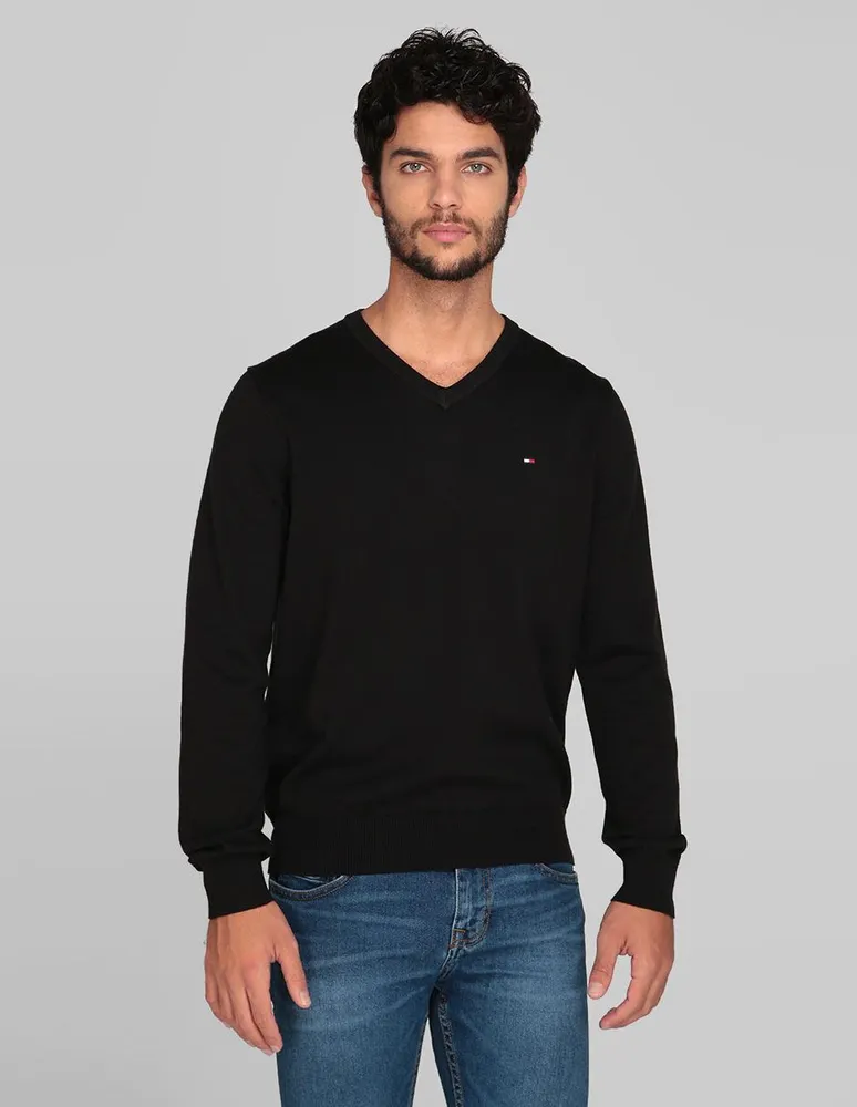 Su ter Tommy Hilfiger cuello V negro