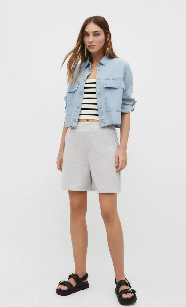 Short felpa stradivarius deals