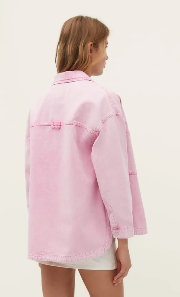 Sobrecamisa cuadros rosa stradivarius 2025