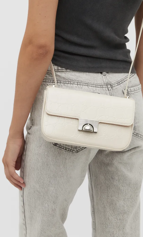 Bandolera efecto coco best sale stradivarius