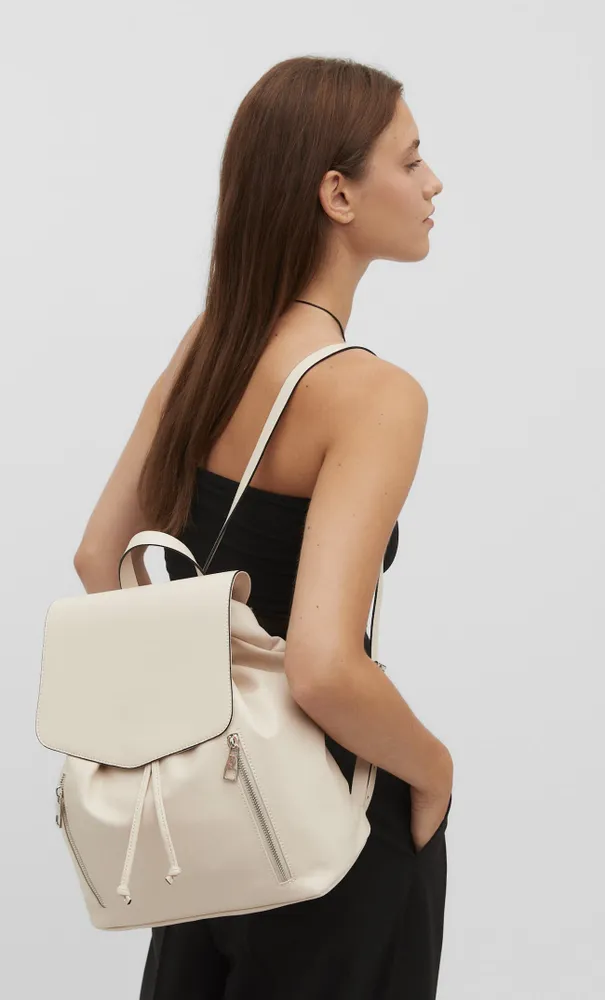 Mochilas de vestir stradivarius hotsell