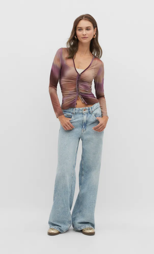 Camiseta tul outlet stradivarius
