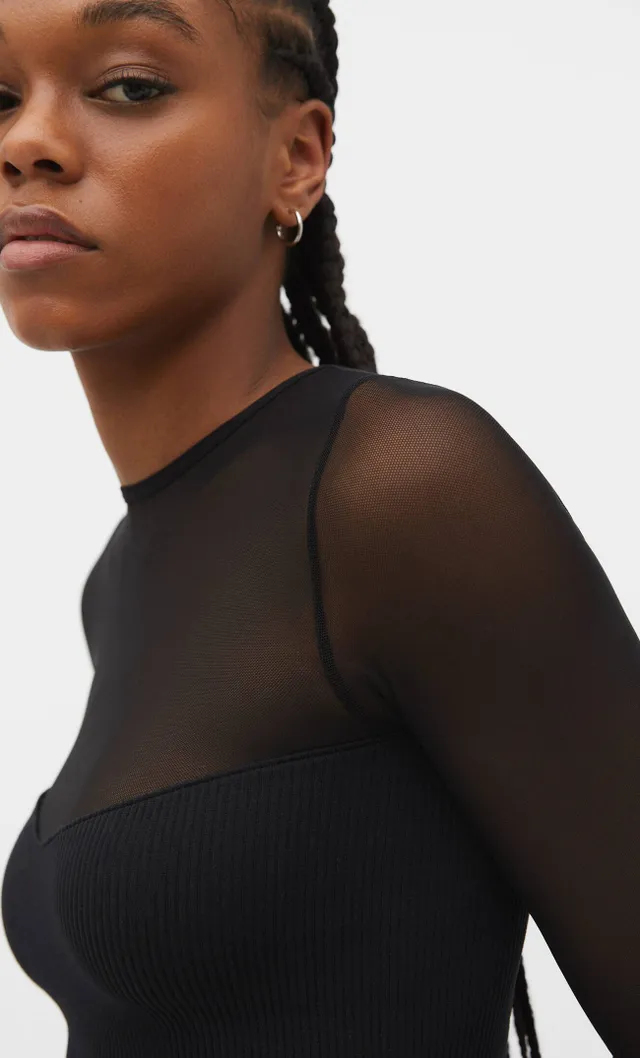 Camiseta tul stradivarius outlet