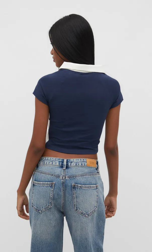 Camiseta on sale hombrera stradivarius