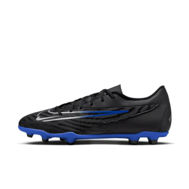 Low cut best sale soccer cleats