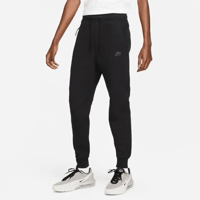 Nike tech fleece store tapered fit joggers