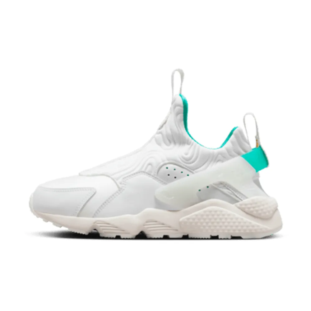 Nike best sale huarache barn