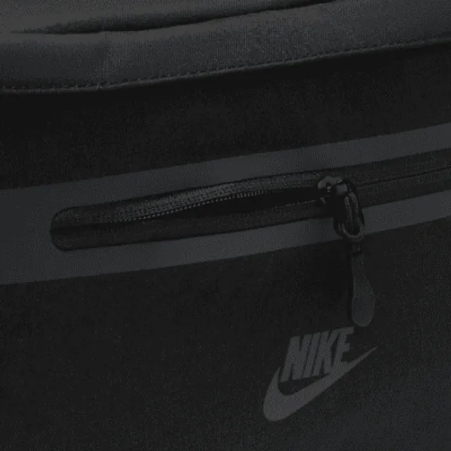 Nike Elemental Premium Fanny Pack (8L). Nike.com | The Summit