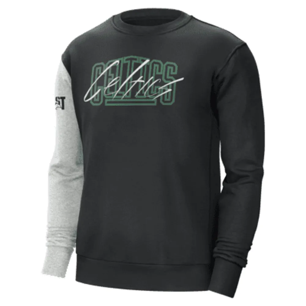 Nike Boston Celtics Courtside Men s Nike NBA Fleece Sweatshirt. UK