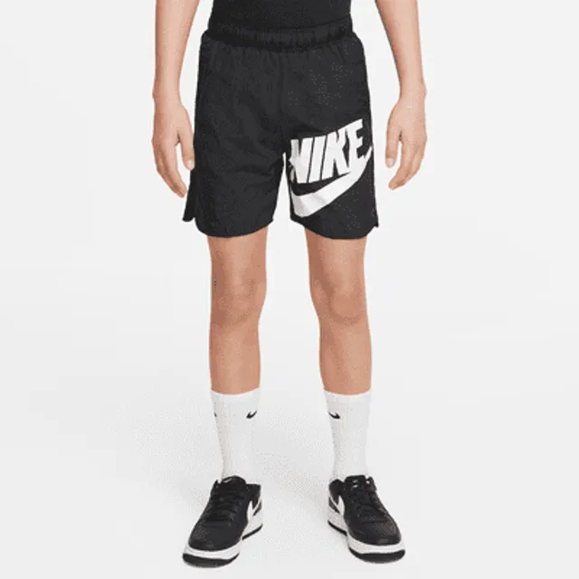 Short on sale nike nsw