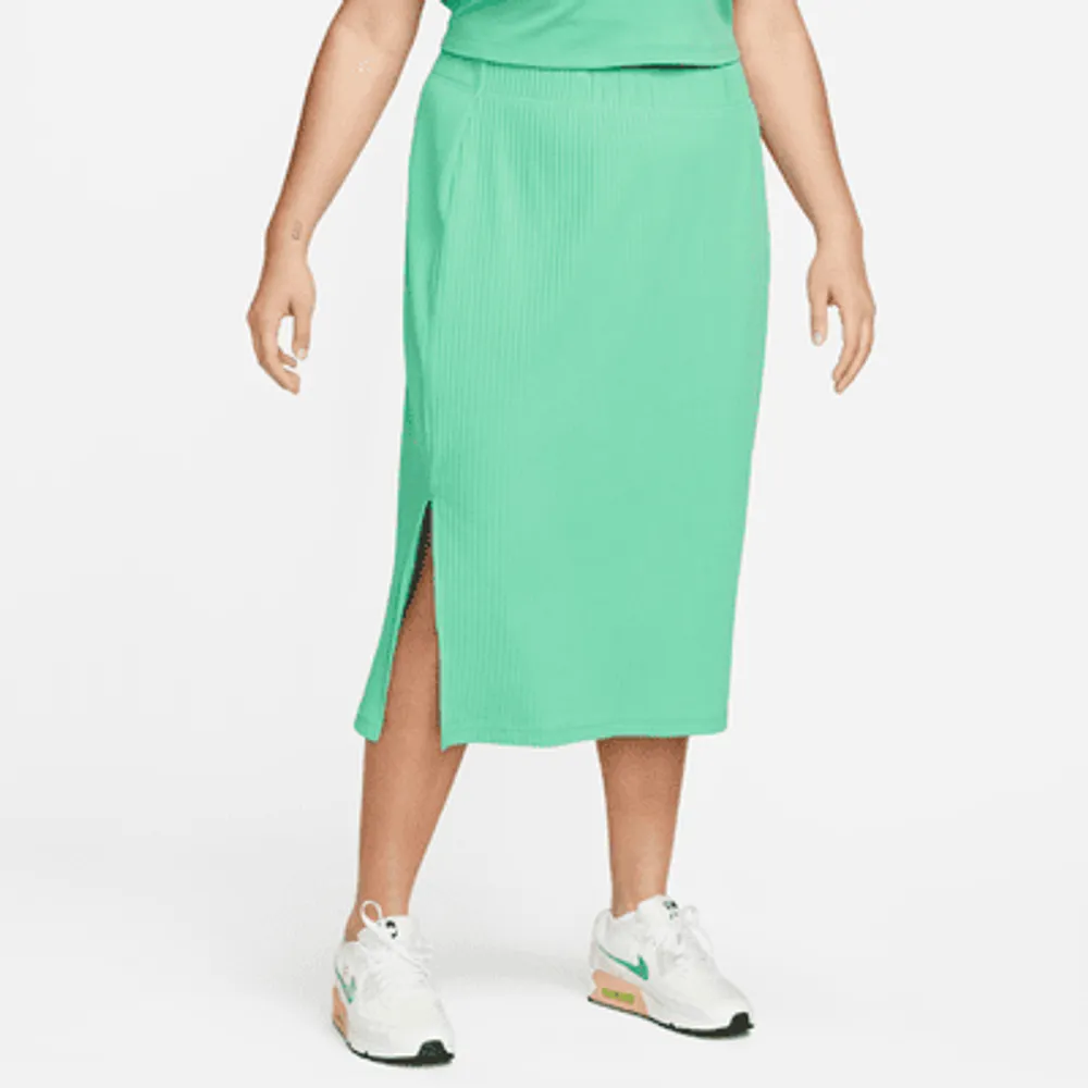 Plus size best sale nike skirt