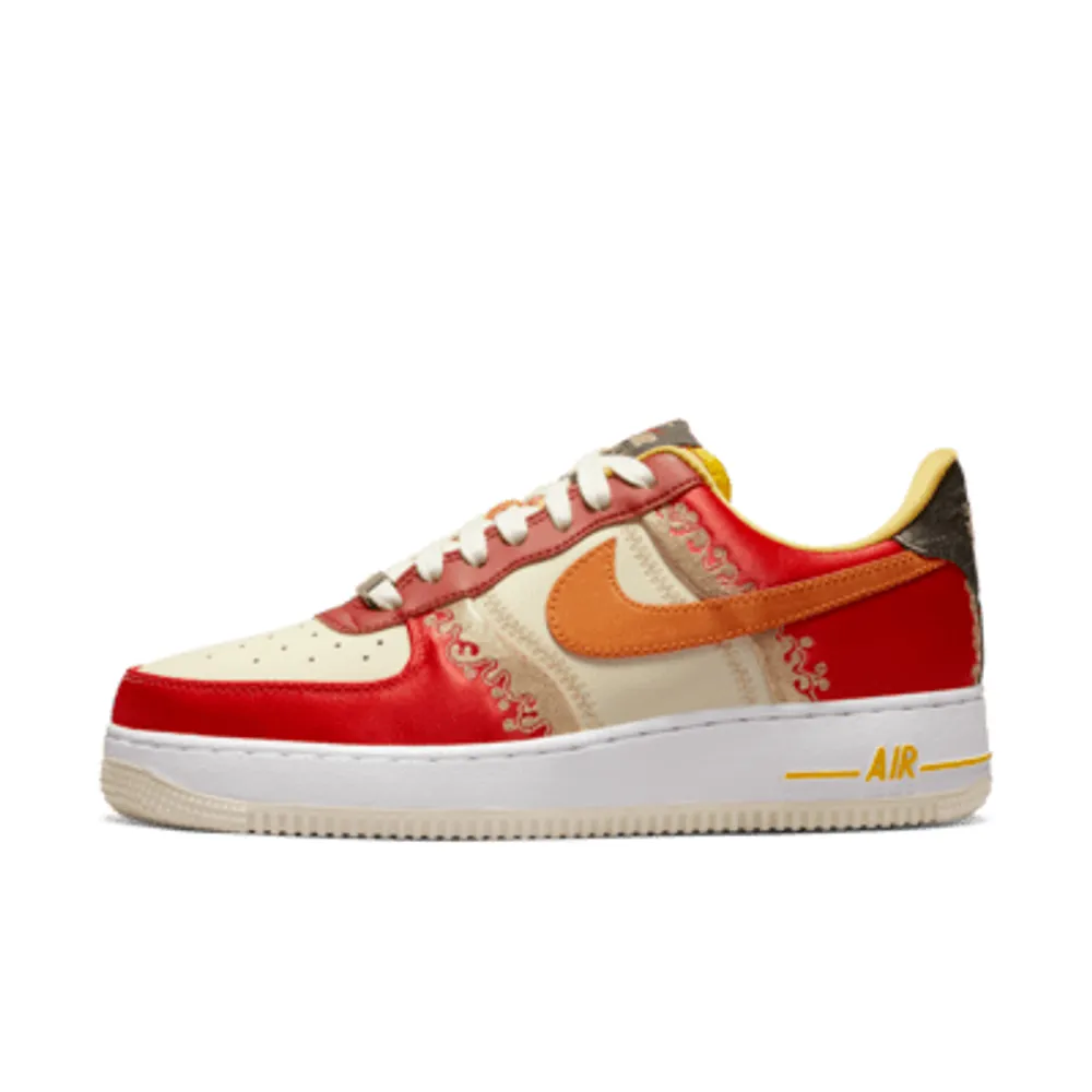 Nike Air Force 1 07 Premium Women s Shoes. Nike The Summit