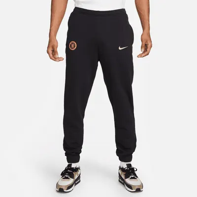 Nike Chelsea F.C. Older Kids Nike Fleece Pants. UK King s Cross