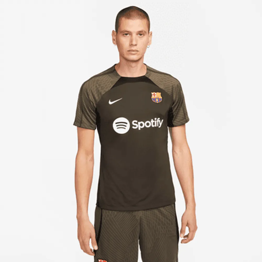 Nike F.C. Barcelona Strike Men's Nike Dri-FIT Knit Football Top. UK ...