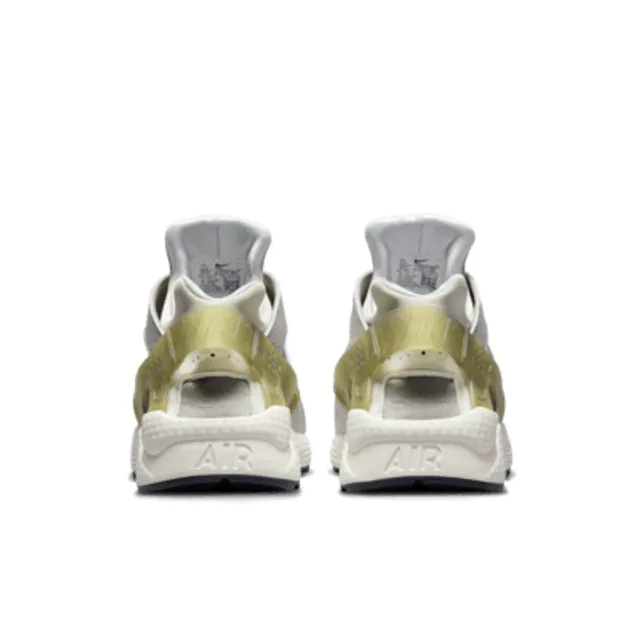 Nike Air Huarache Craft Women's Shoes. UK | King's Cross