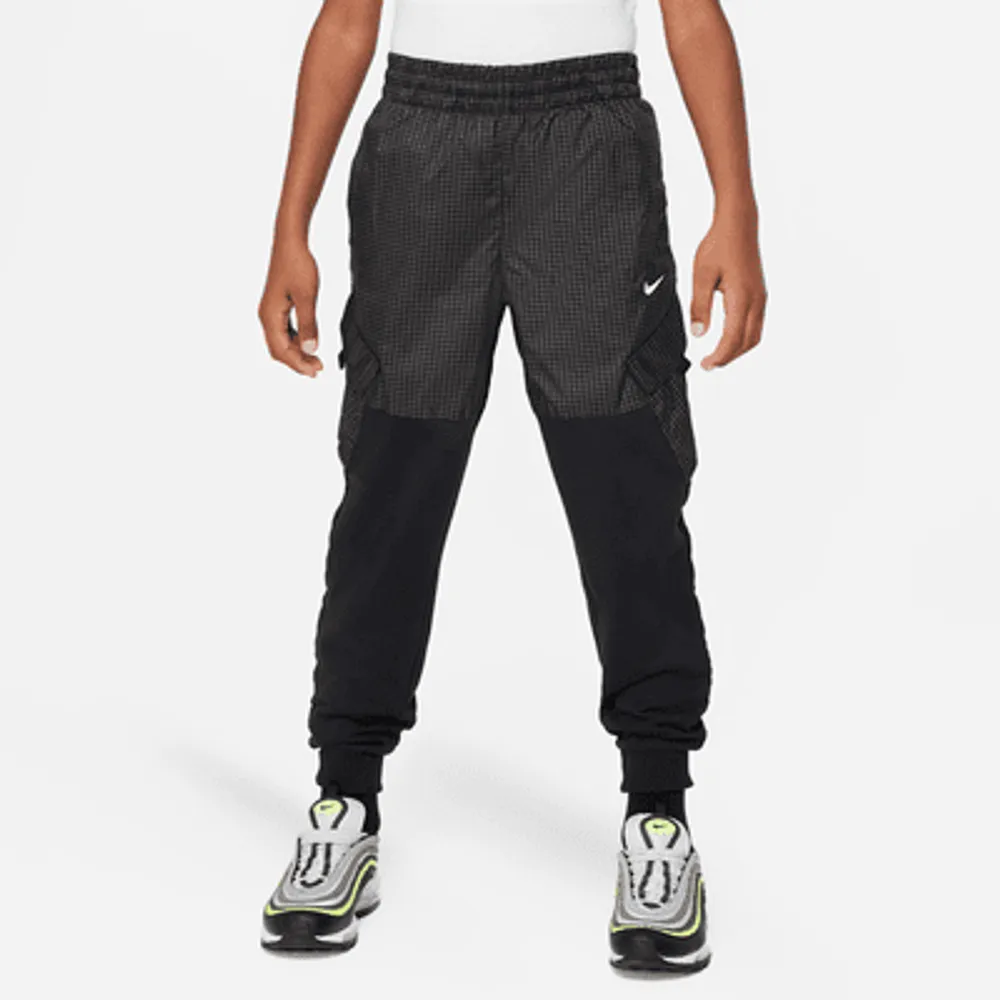 Nike hot sale outdoor shorts