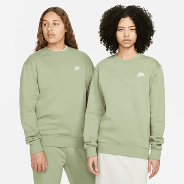 Nike club crew outlet sweatshirt women's