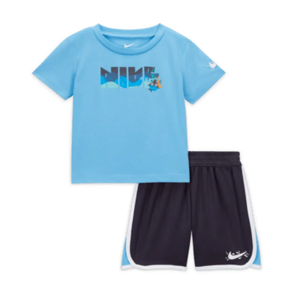 Nike 2 piece short set hotsell