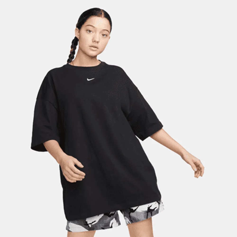 Tee 2024 dress nike