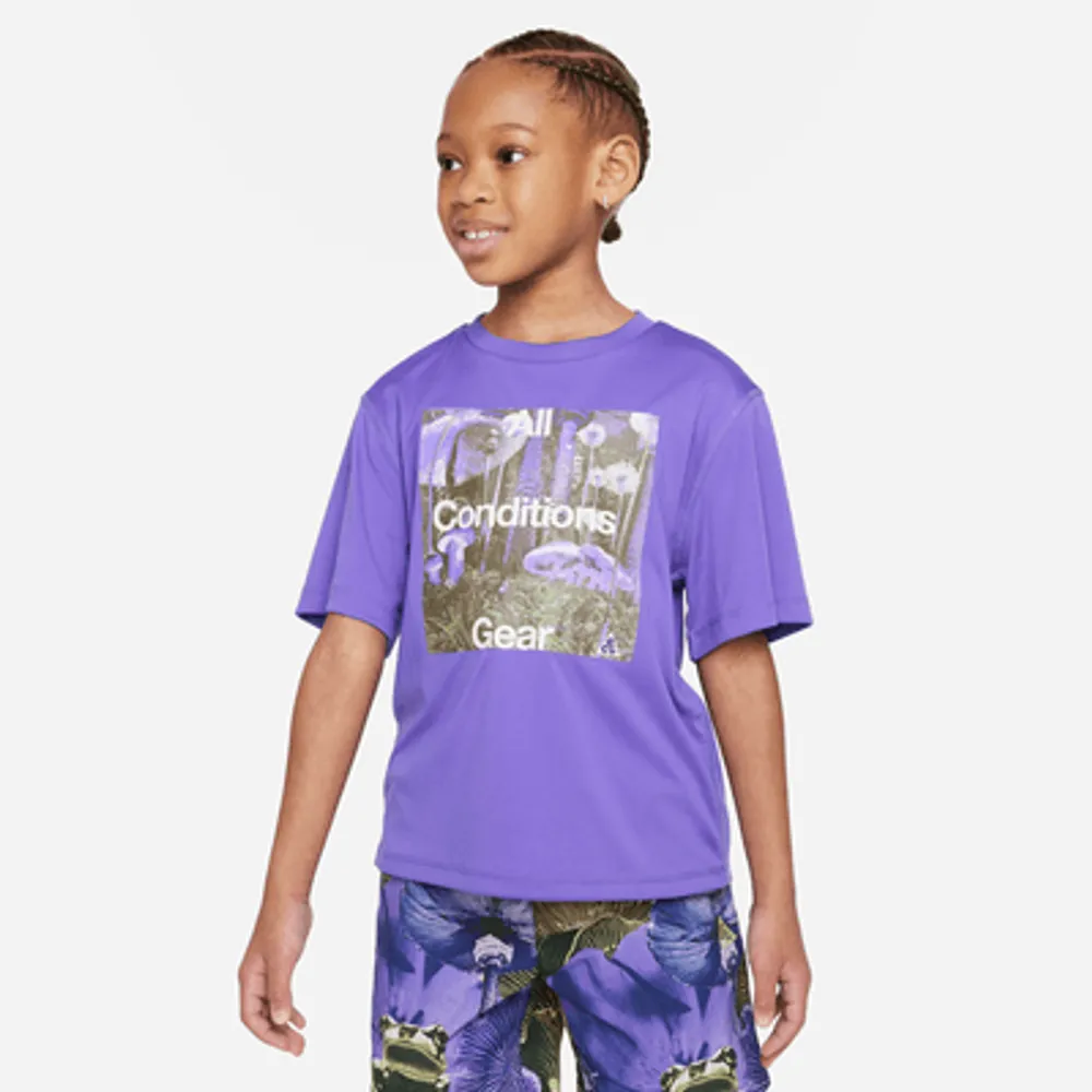 Nike on sale performance tee