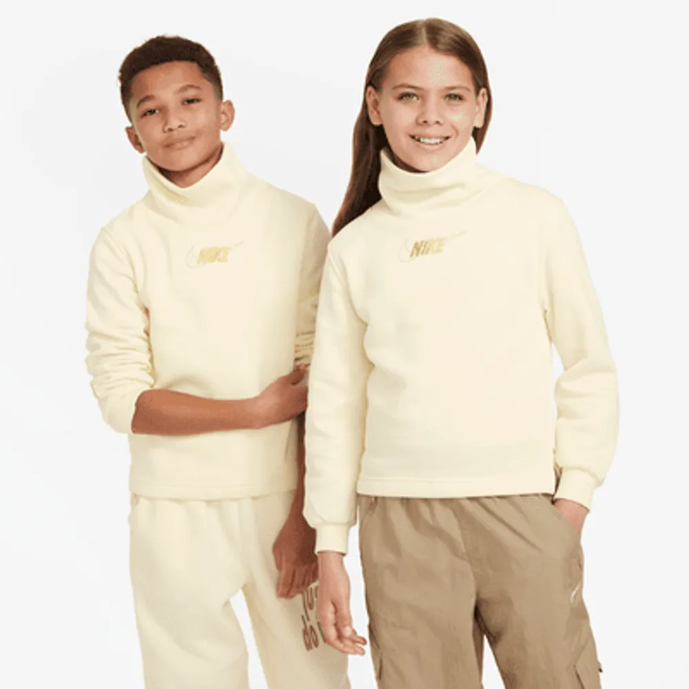 Nike Sportswear Club Fleece Big Kids' (Girls') Long-Sleeve