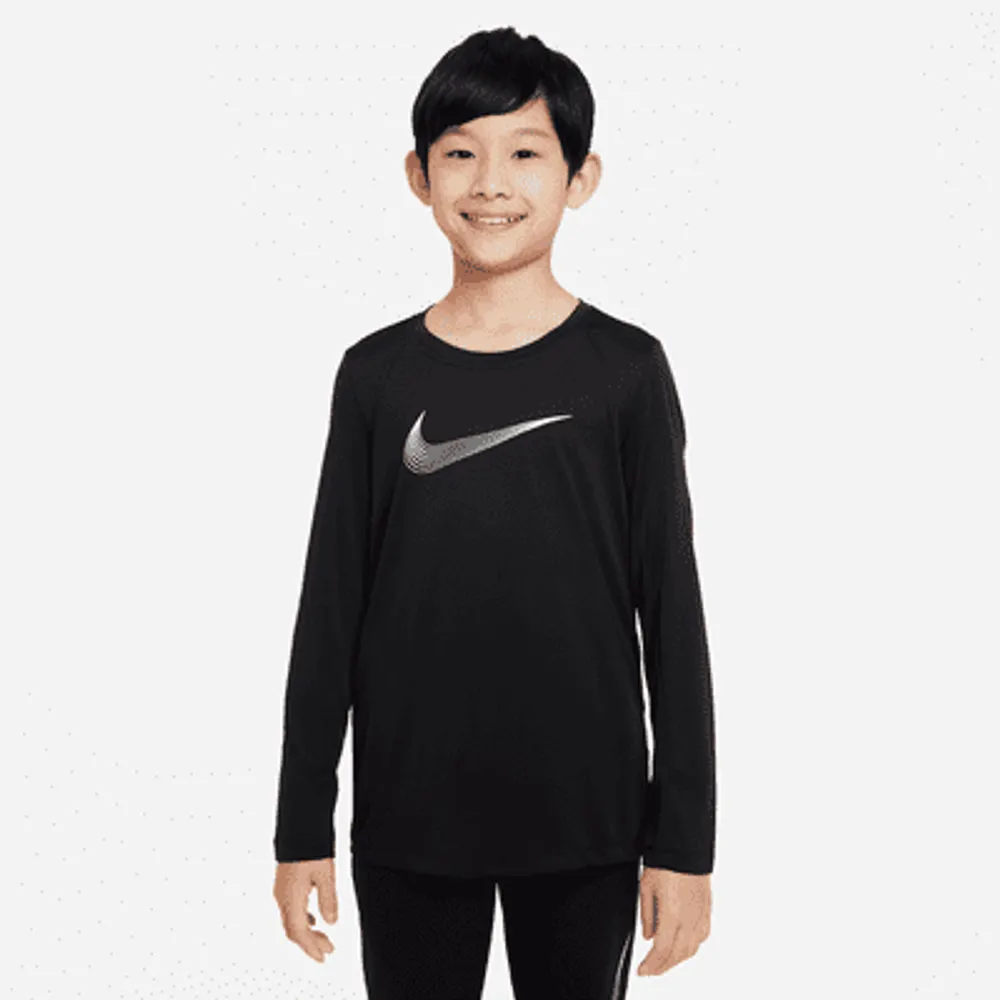 Nike long store sleeve top boys