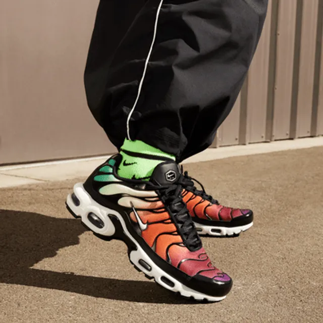 Nike air max plus best sale womens shoes