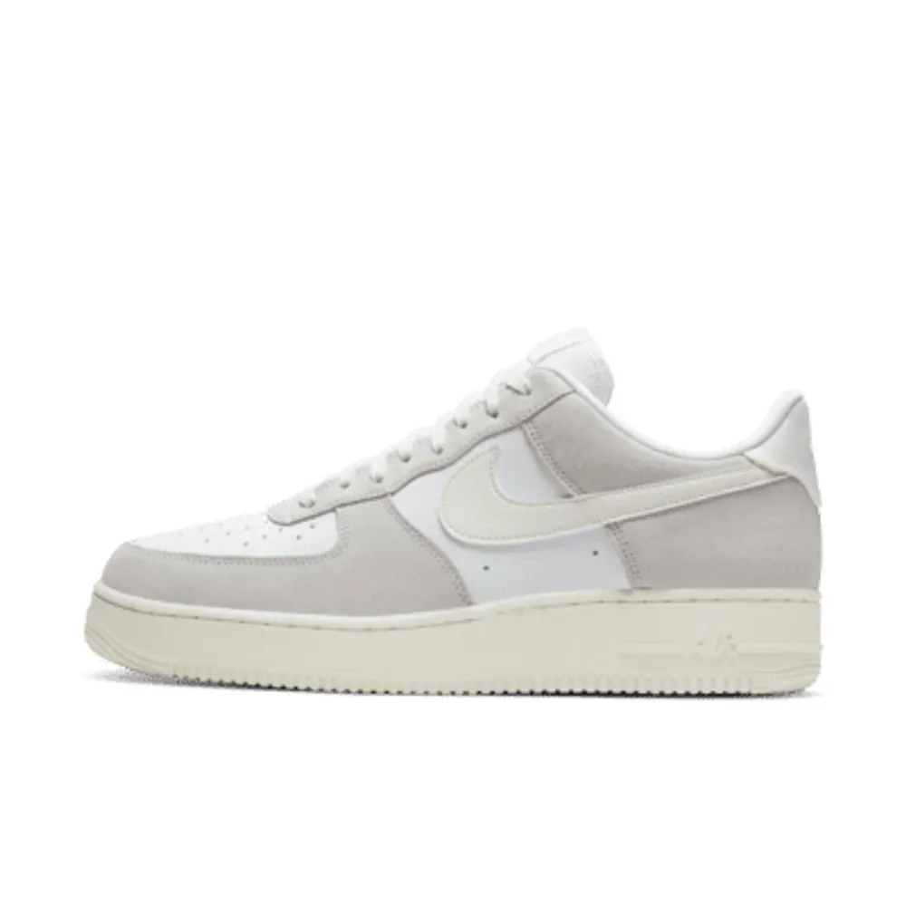 Nike Air Force 1 LV8 Men's Shoes. Nike.com | The Summit at Fritz Farm