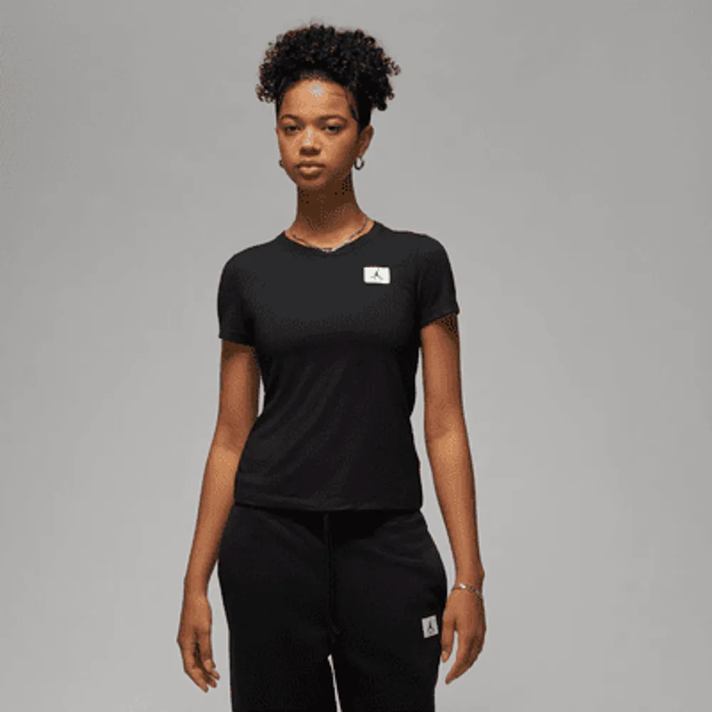Air jordan t shirt women's online