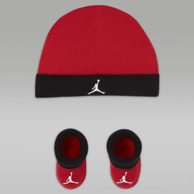 Nike Jordan Checked Bodysuit Hat and Booties Box Set Baby Set