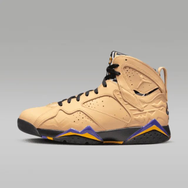 Nike Air Jordan 7 Retro Q Men s Shoes. Nike UK King s Cross