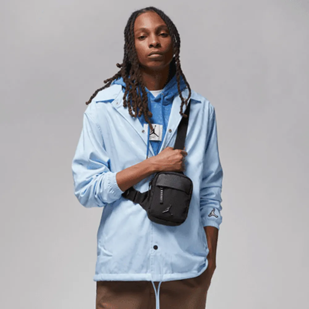 Nike Jordan Airborne Hip Bag Hip Bag 0.5L . Nike UK King s Cross