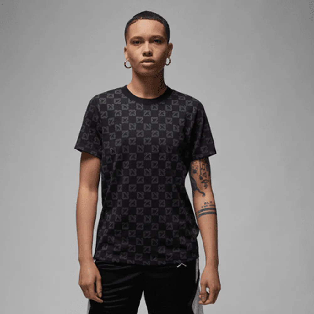 Air jordan deals t shirt women's